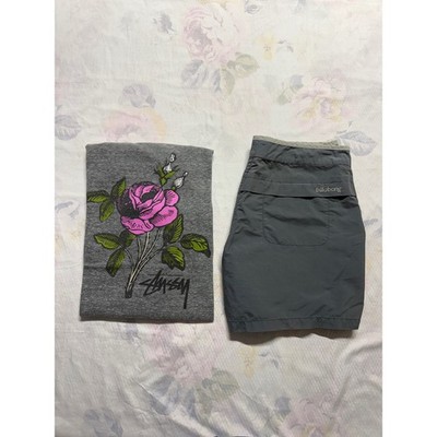 STUSSY & BILLABONG WOMENS BUNDLE LOT OF TWO