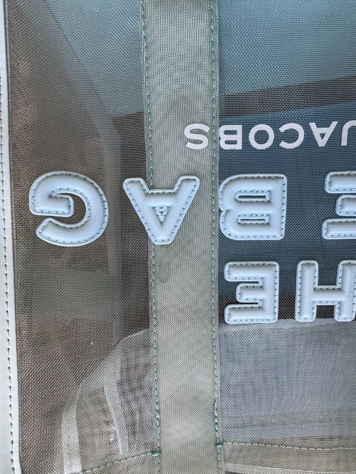 Bolso de Mano Marc Jacobs The Malla, Talla Mediana Azul Pálido Usado Una Vez Foto 4 de 4