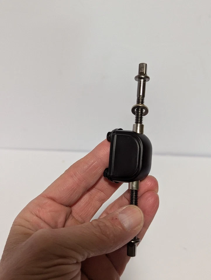 Tama Metalworks Snare Lugs and Rods - Black 8 Lugs - Image 3 of 4