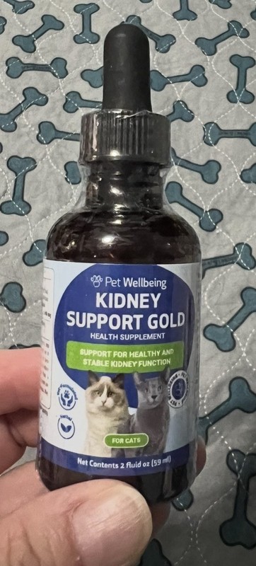 Pet Wellbeing Cat Liquid Supplement - Kidney Support Gold, Healthy Hydration 4oz