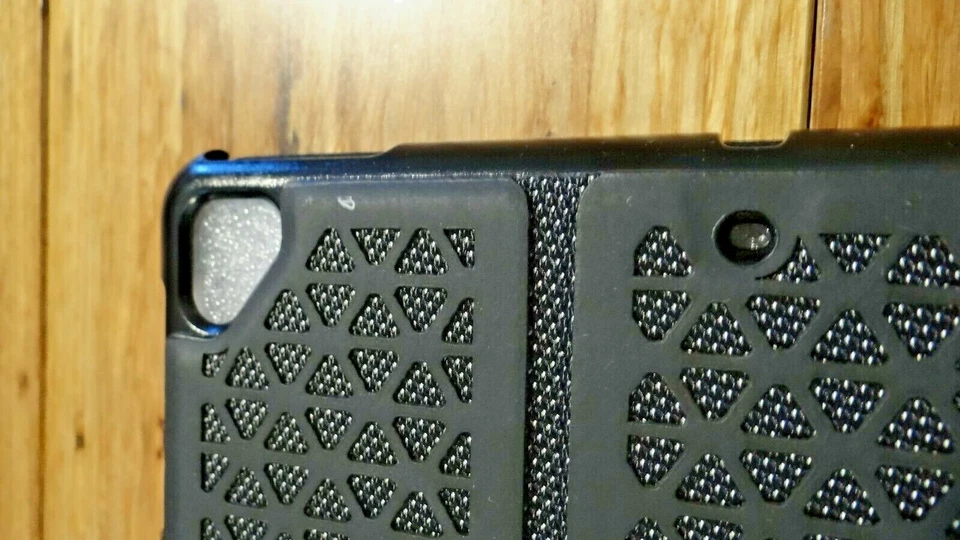 Solo Brand Case For Ipad - Image 4 of 4