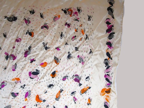 VTG Echo Colorful Birds Peach Orange Purple Navy Square Scarf 26" X 26" - Picture 8 of 16