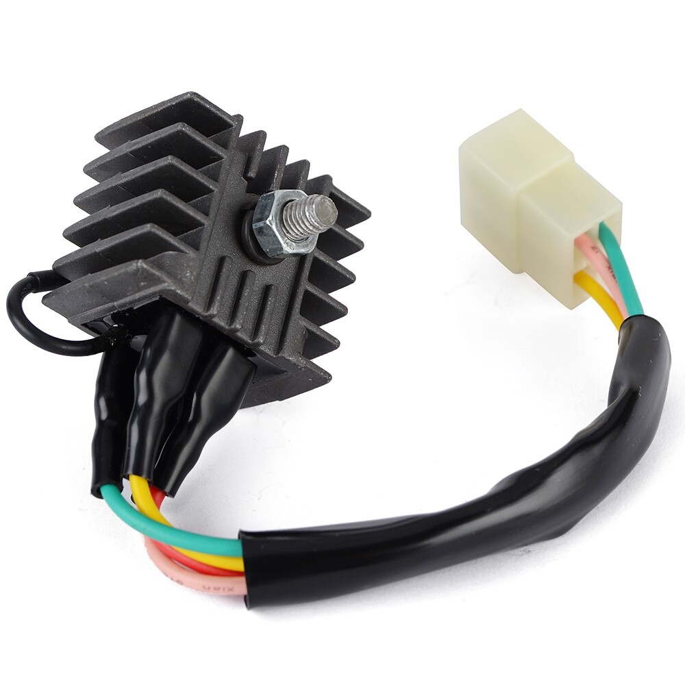 Régulateur tension Honda 31700-303-033 pour réparer les pannes de batterie et phares