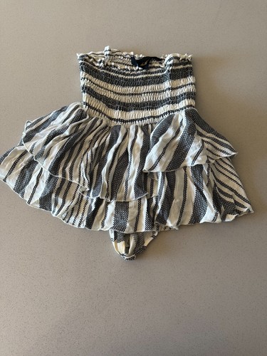 Planet Blue Tru Blu Skort Size Small