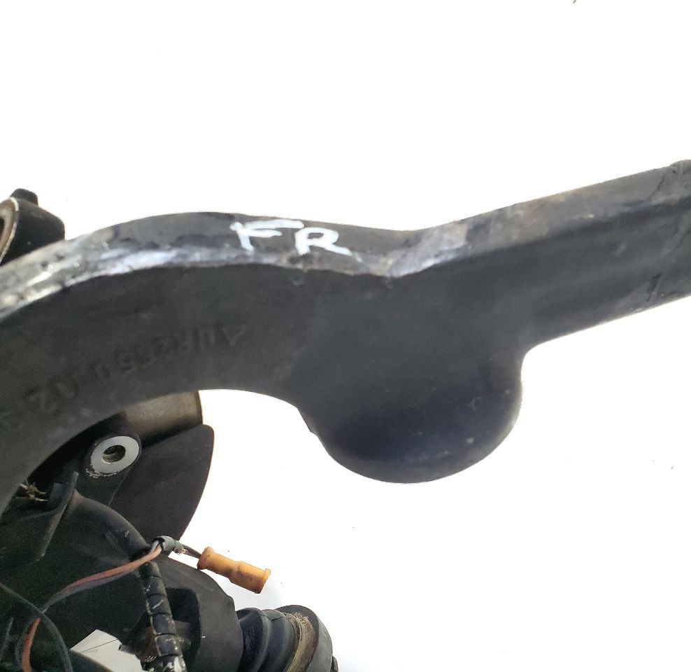 Bentley Turbo R 1991 Front Right Steering knuckle