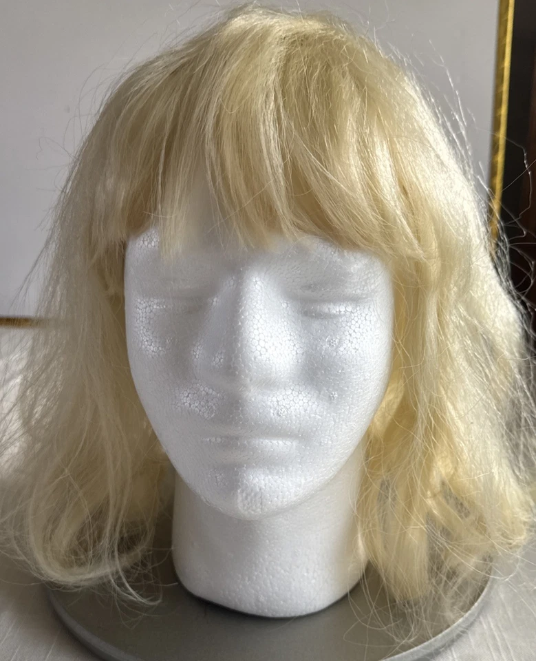 PELUCA DE DISFRAZ, 13” de largo, fibra acrílica Foto 4 de 4