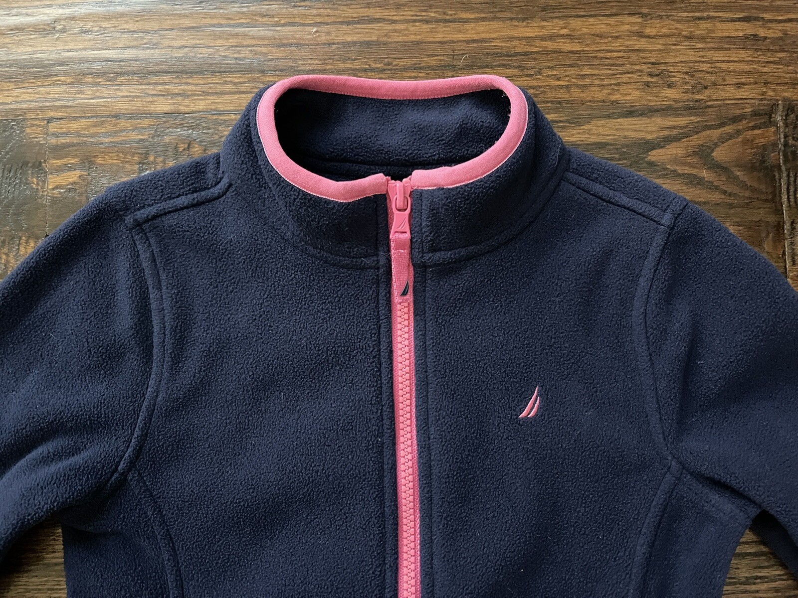 Picture 4 of 5