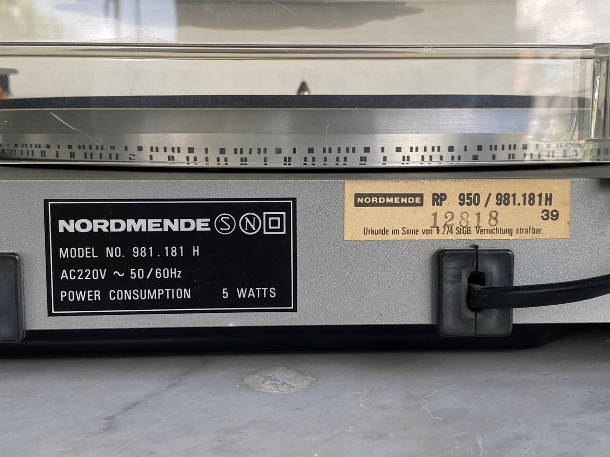 Vintage NORDMENDE Direct Drive Turntable RP 950