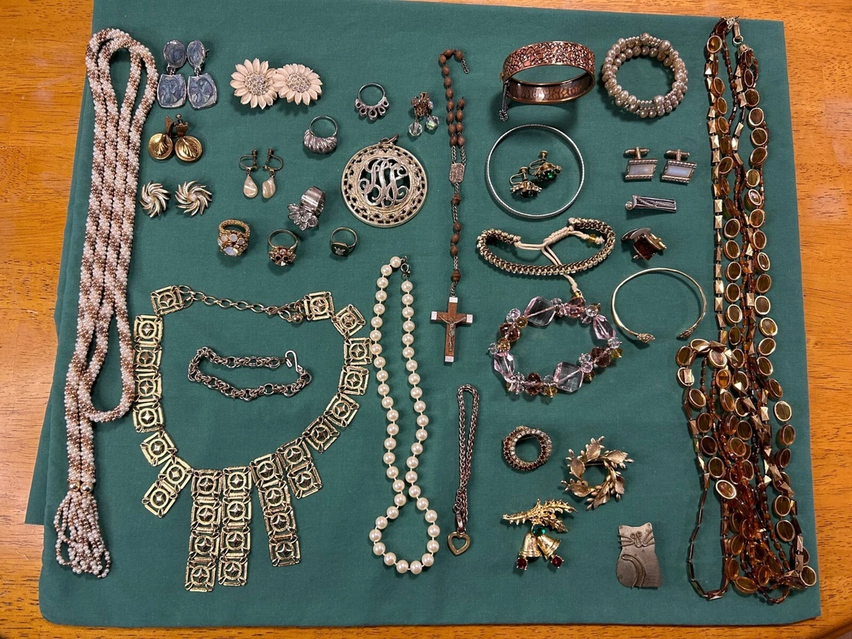 Best shop vintage jewelry