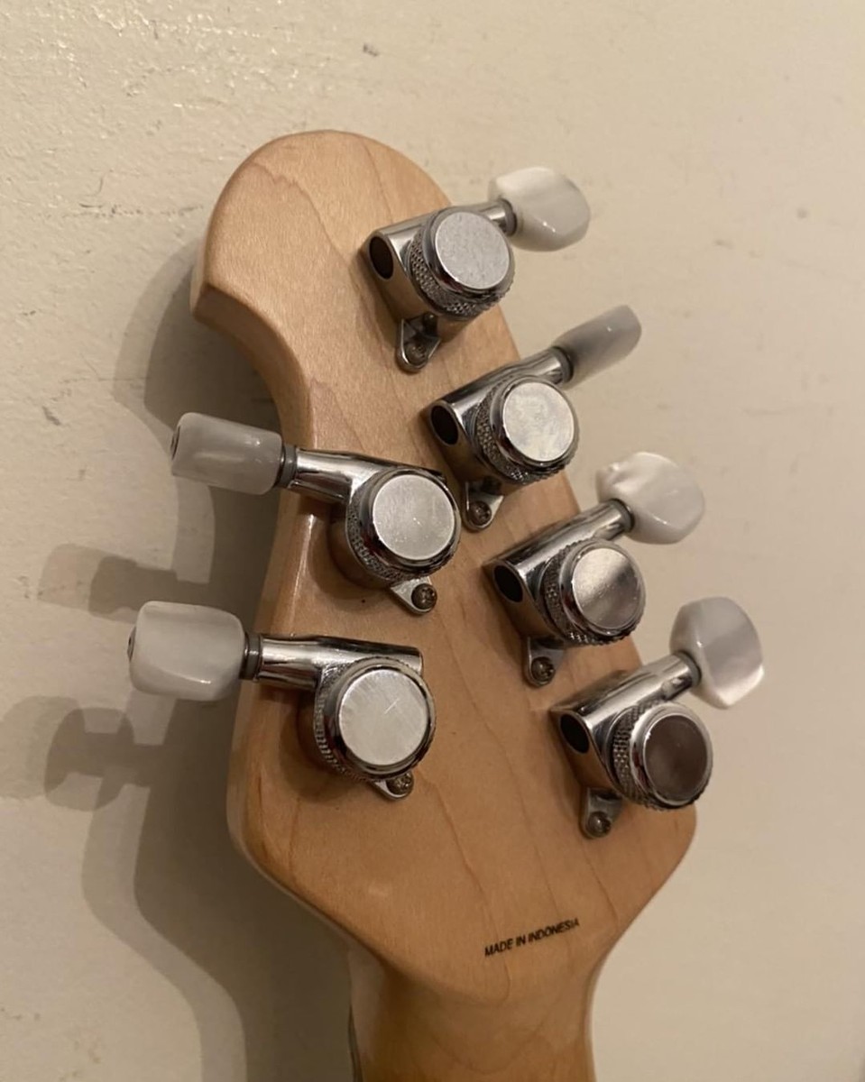 Sterling By Music Man JP50 John Petrucci signature Electric Sterling By Music Man JP50 John Petrucci signature Electric
