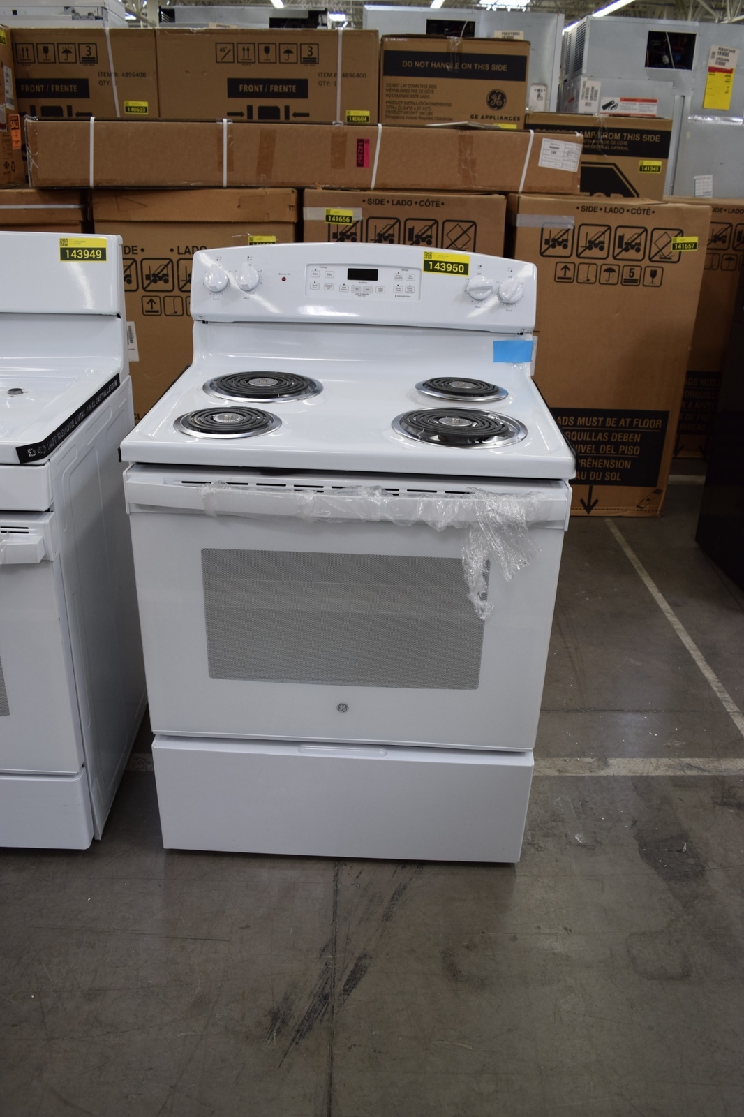 GE JB256DMWW 30" White Freestanding 4 Coil Electric Range NOB 143950 eBay