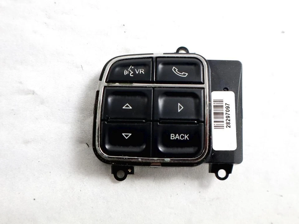 56046255AD COMANDI TELEFONO AL VOLANTE FIAT FREEMONT 2.0 D 125KW 6M 5P (2012) RI - Immagine 2 di 4