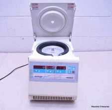 HERAEUS BIOFUGE FRESCO CENTRIFUGE
