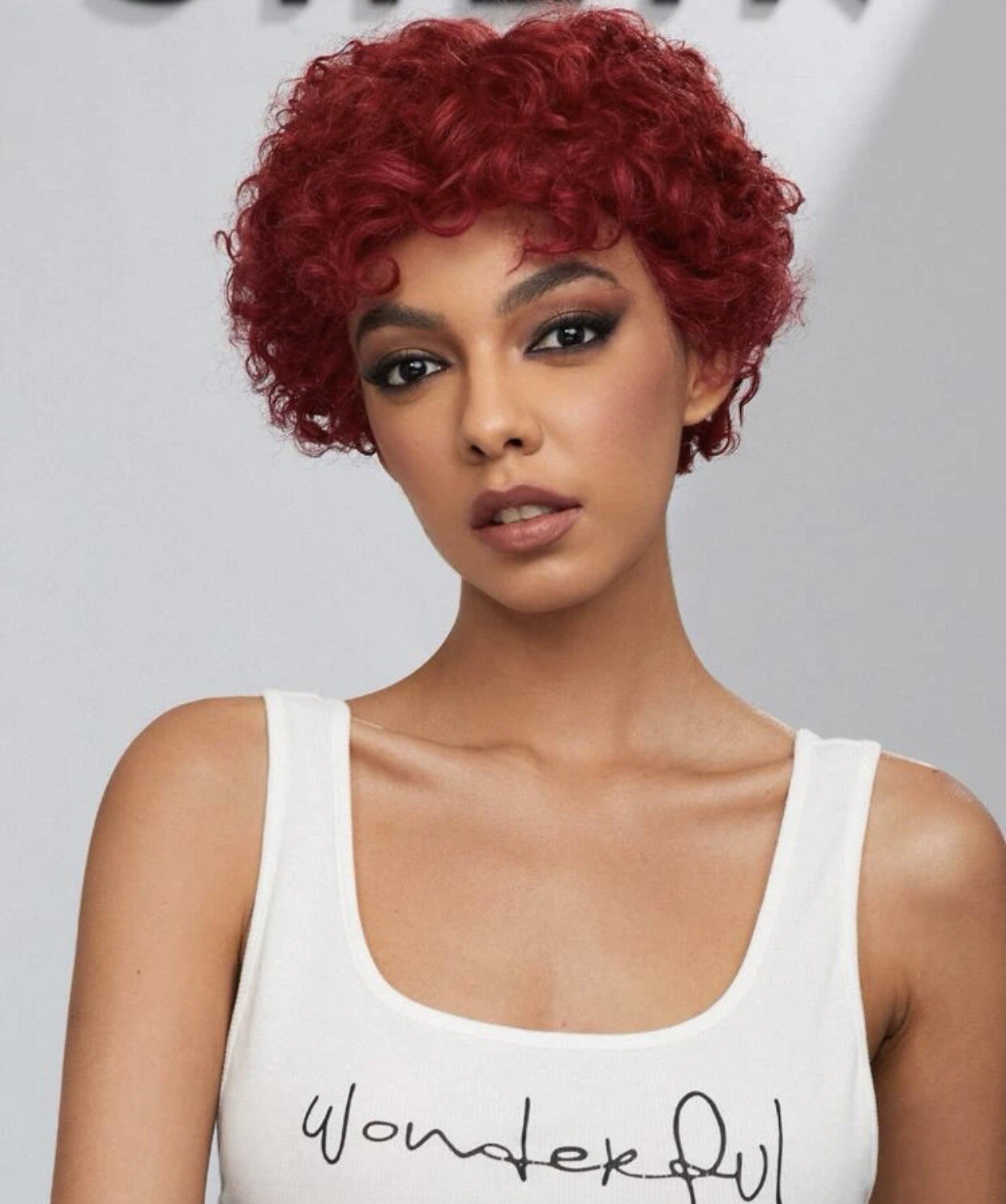 Perruque rouge bouclée ondulée cheveux humains 8 pouces wig naturelle femme