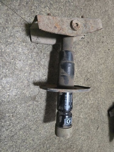 BMW 3 E36 1996 Halterung Stoßstange Stoßfänger vorne 51118119257 LIA25855