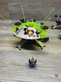 Vintage Lego UFO Sets 6915, 6900, 6975, 6836, 6915 INCOMPLETE SETS READ !!!