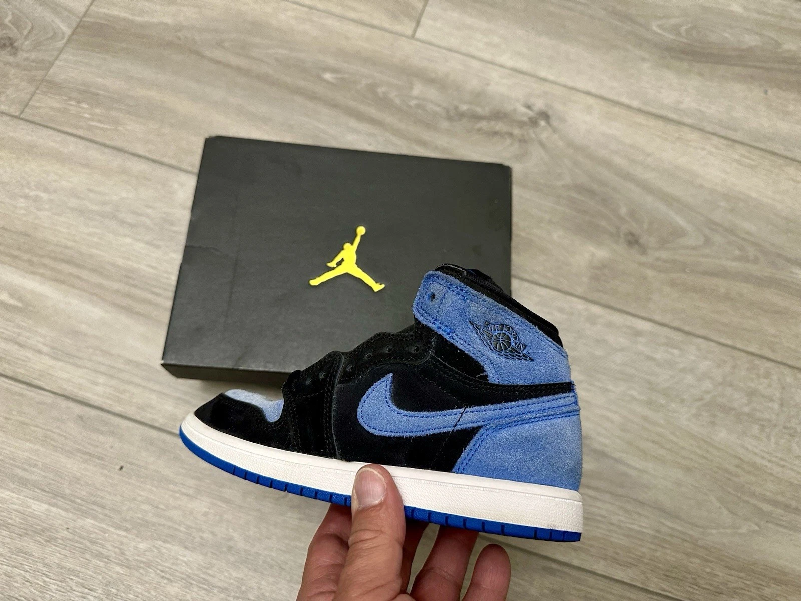 Nike Jordan 1 Retro High Kids taglia 13 C Mid OG PS AJ1 Royal Reimagined FD1412 042