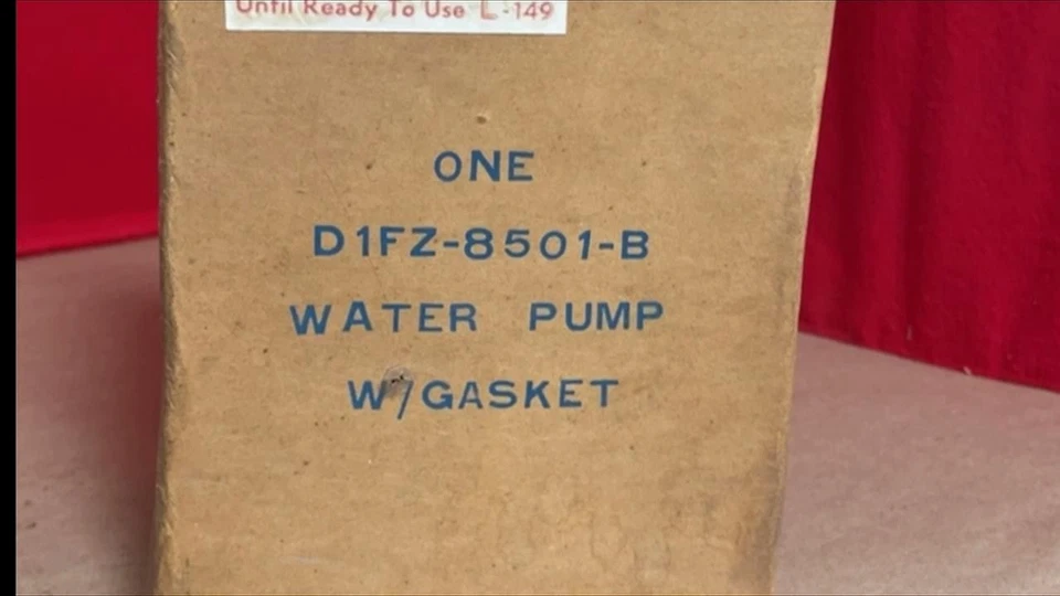 NOS OEM Ford 1971 1972 1973 Pinto Water Pump 98ci Mercury Bobcat - Image 2 of 4