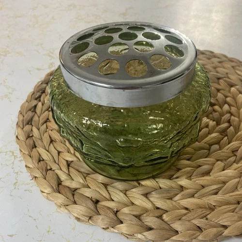 Vintage Anchor Hocking Avocado Green Rainflower Glass Vase w Flower Frog Round