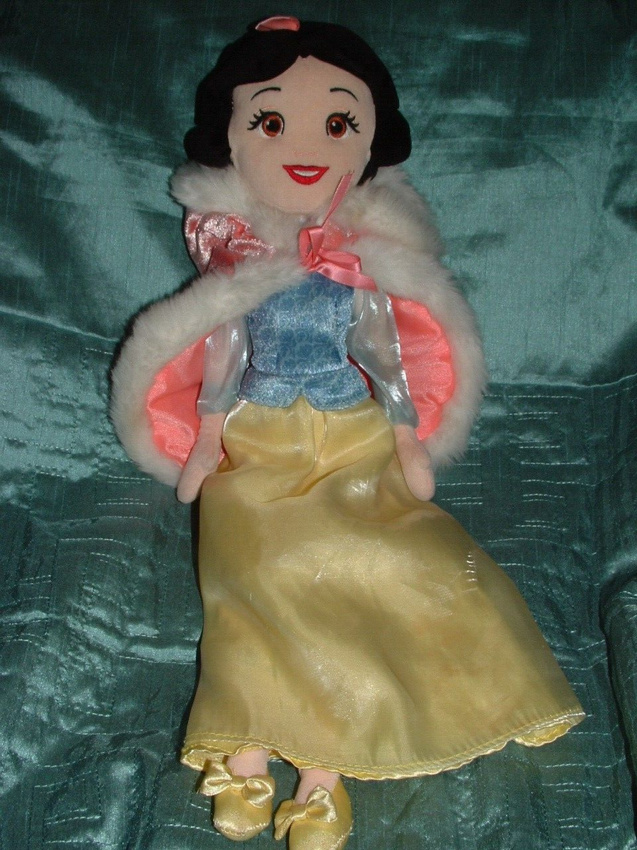 Disney Princess Dolls Snow White Stuffed Doll DISNEY STORE LARGE