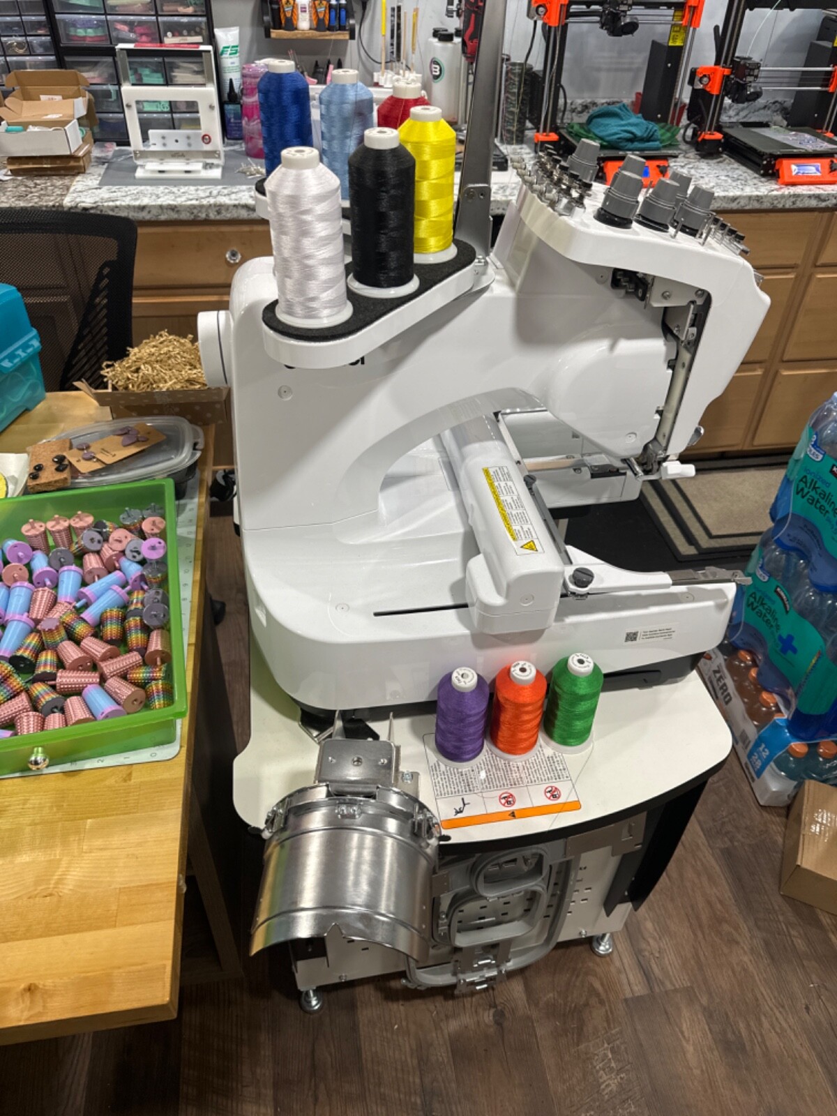 Brother PR680W Entrepreneur W Computerized 6Needle Embroidery Machine