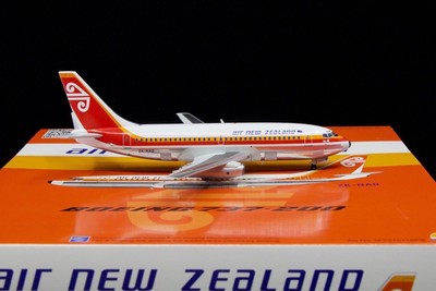 IF7370118PB 1//200 AIR NEW ZEALAND B737-200 ZK-NAD POLISHED W//STAND LTD EDN 60 PC