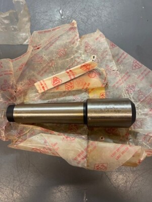 E.T.M  M.T.4 5/8'' Diameter End Mill Holder Drawbar 7'' OAL
