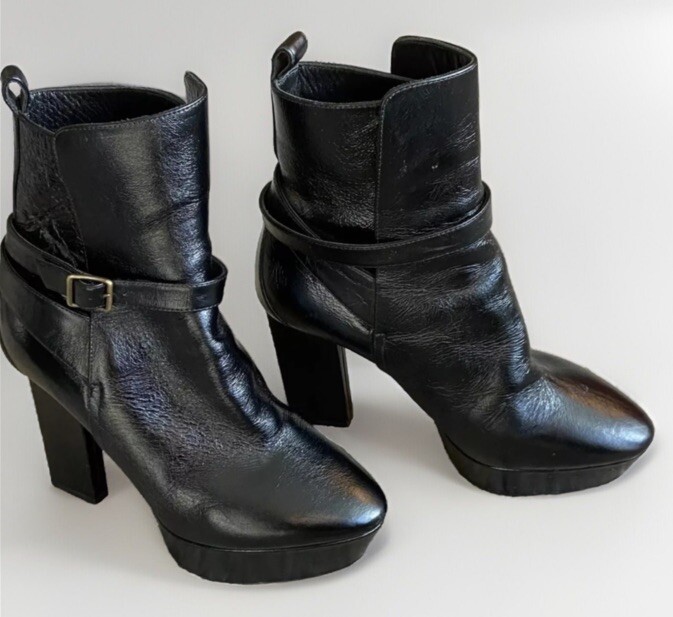 SAINT LAURENT Stivaletti ""Vika"" in pelle plateau fibbia alla caviglia taglia 38 5 484801