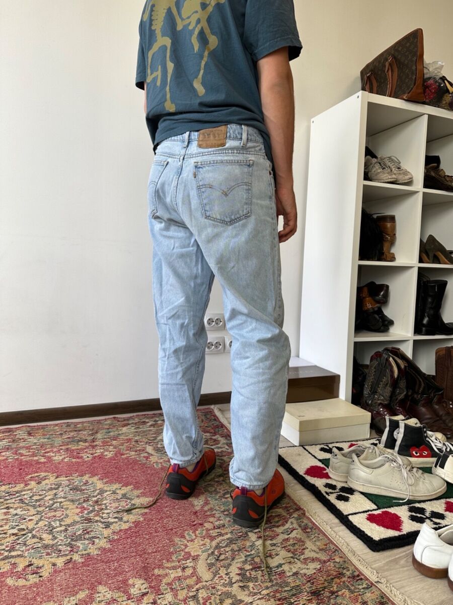 Levi's 550 Vintage 90s Men's Relaxed Tapered Light Blue Levi's 550 Vintage 90s Men's Relaxed Tapered Light Blue