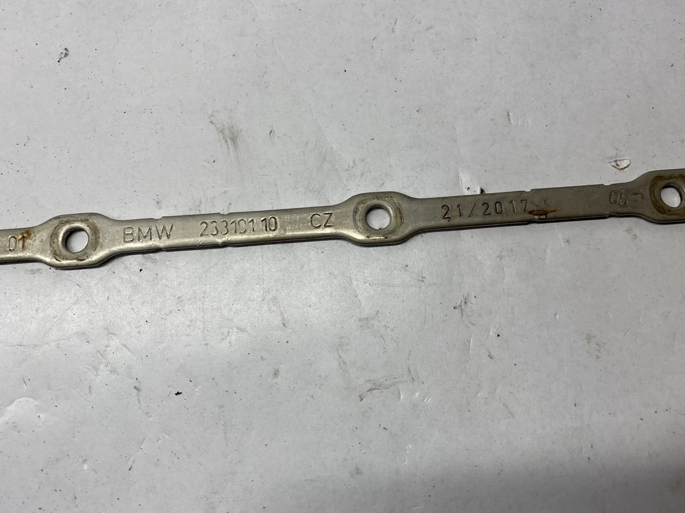 BMW 4 Gran Coupé 2017 F36 420 i otro compartimento del motor parte 7617524 Foto 3 de 4