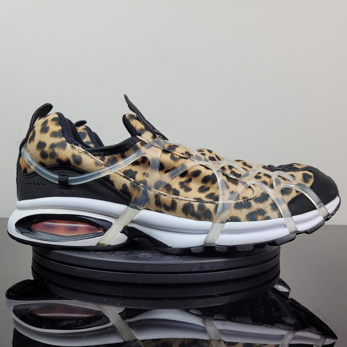 Nike Air Kukini SE Leopard Print Slip On Running Shoes  display picture 2