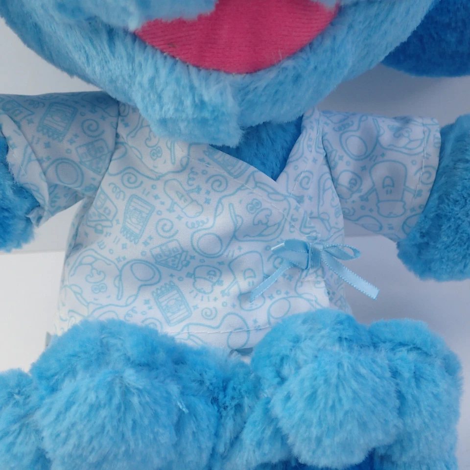 Blue's Clues & You Talking Check-Up Time Corazón azul se ilumina y late 13 pulgadas Foto 4 de 4