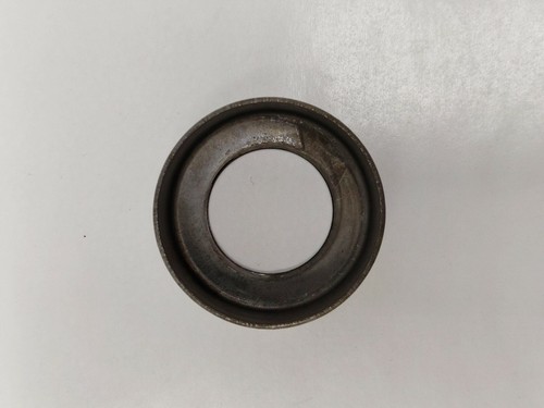 Volvo Penta AQ260 280 Sterndrive Chevrolet 350ci In./Ex. Valve Spring Cap Shield - Picture 5 of 5