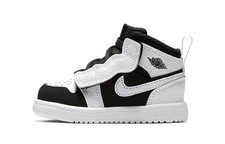 Jordan Air Jordan 1 TD Comfortable High top Toddler Shoes Black White AR6352-113