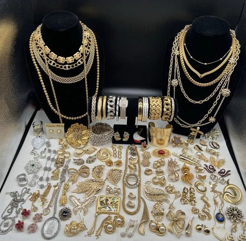 Vintage Gold/Silver Tone Jewelry Lot Crown Trifari Napier Monet 14k/18k Plated