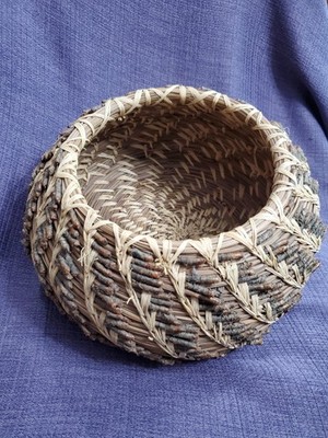 Pine Needle Round Basket