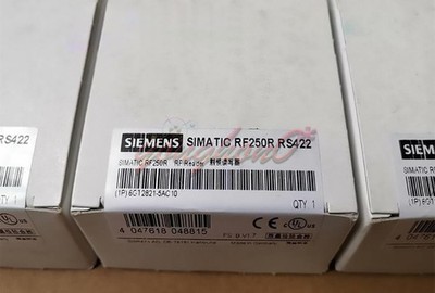 1PCS NEW   RF200 Reader 6GT2821-5AC10 6GT2 821-5AC10 *yt