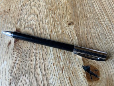 FABER-CASTELL Drehkugelschreiber Ambition Edelharz schwarz