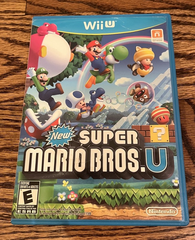 Super Mario Bros. U. Nintendo Wii U Untested, Light Scratches