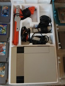Original Nintendo NES-001 Action Set Bundle with games