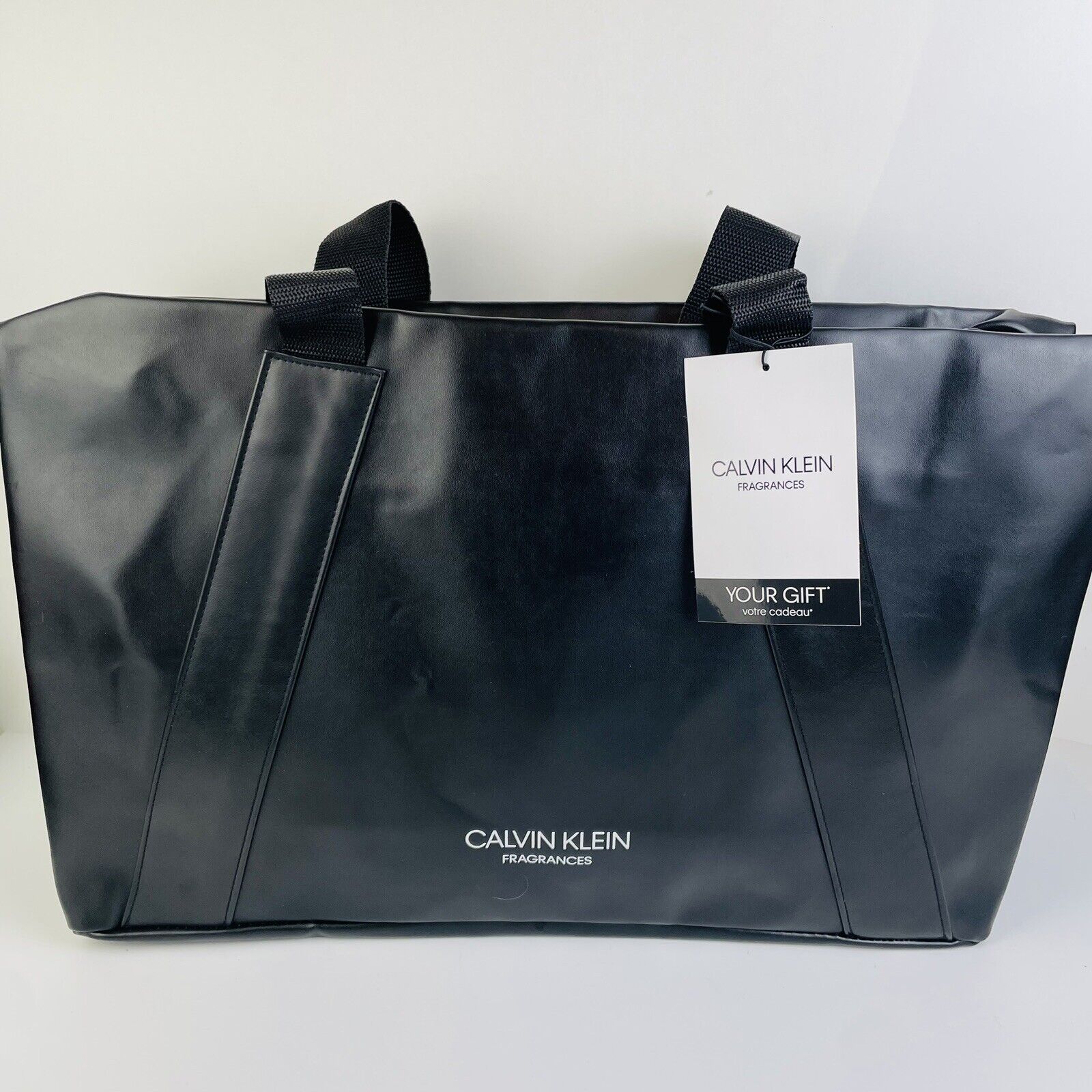 Onderzoek diamant hangen CALVIN KLEIN Fragrances Weekender Travel Duffle Gym Bag Black color NWT  READ | eBay