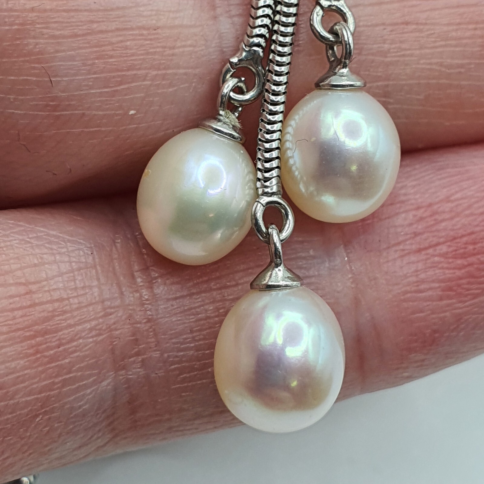 Photo 7 of Sterling Silver 925 And Pearl Necklace On 16" Chain. N31
