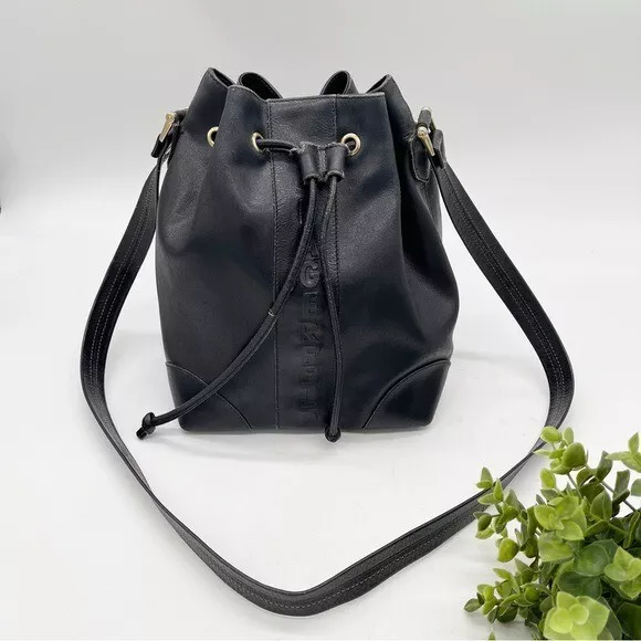 Leather bucket 2024 bag with buckle