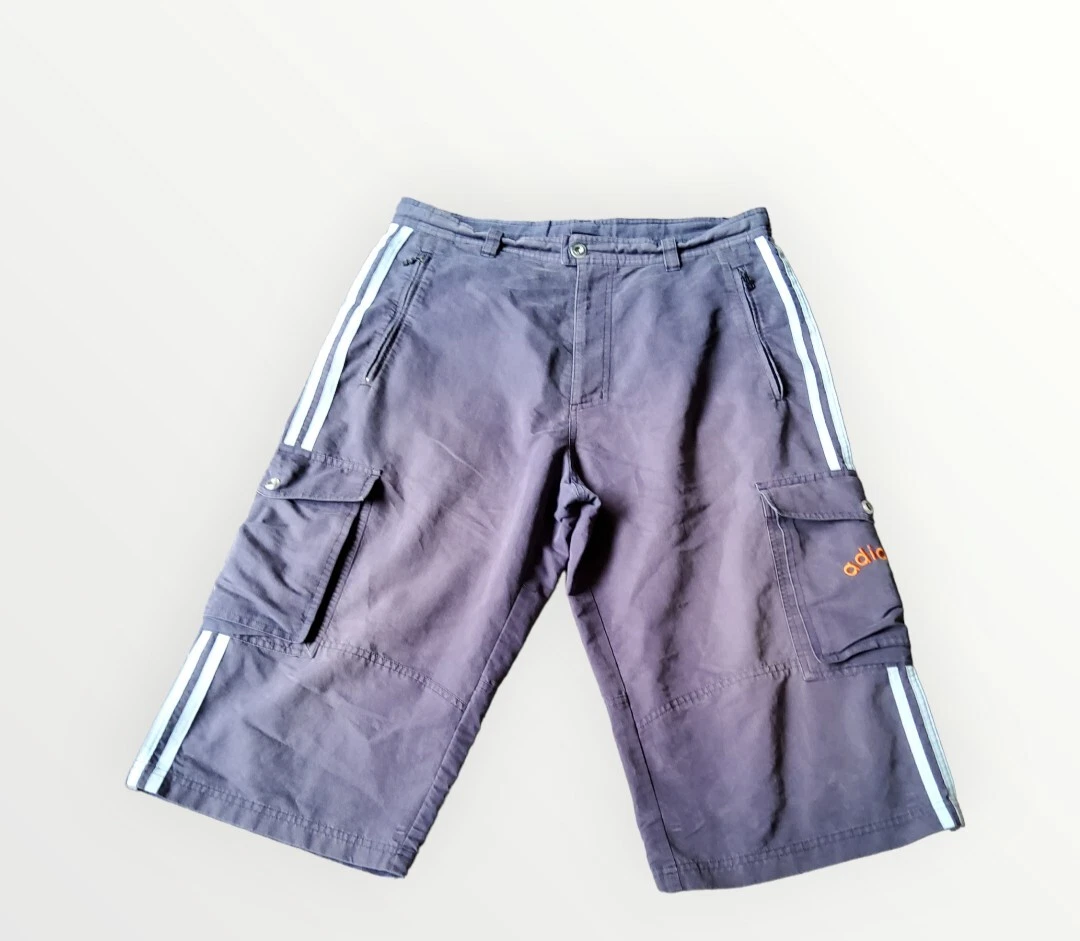 Adidas cargo hotsell shorts uk