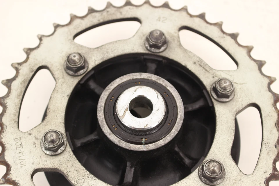 2015 Kawasaki Ninja 300 Ex300a Se roda dentada traseira ACOPLAMENTO DE CUBO 42033-0574 - Imagem 2 de 4