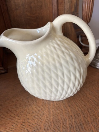 Vintage HULL USA Ice Lip Pitcher B-29 Yellow Pastel Diamond Quilt Design