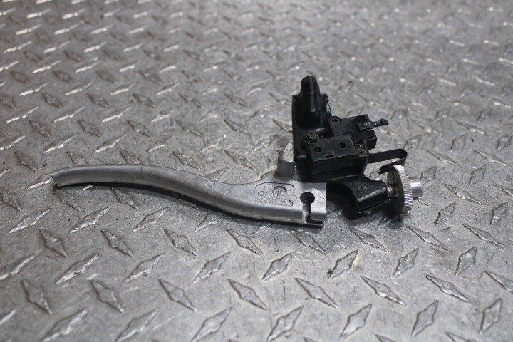 2000 Kawasaki Ninja ZX12R ZX1200A OEM CLUTCH PERCH MOUNT WITH