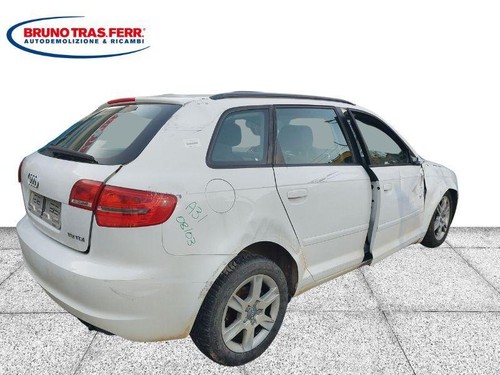 8P0035152C radio para AUDI A3 5P SPORTBACK II REST (8PA) BLS 2008 K2666-74913 - Imagen 7 de 7