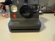 Polaroid Now 2nd Generation I-Type Instant Film Camera Black Gently Used