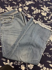 Loft size 32 or 14 Wide Leg Cropped jeans - in great condition